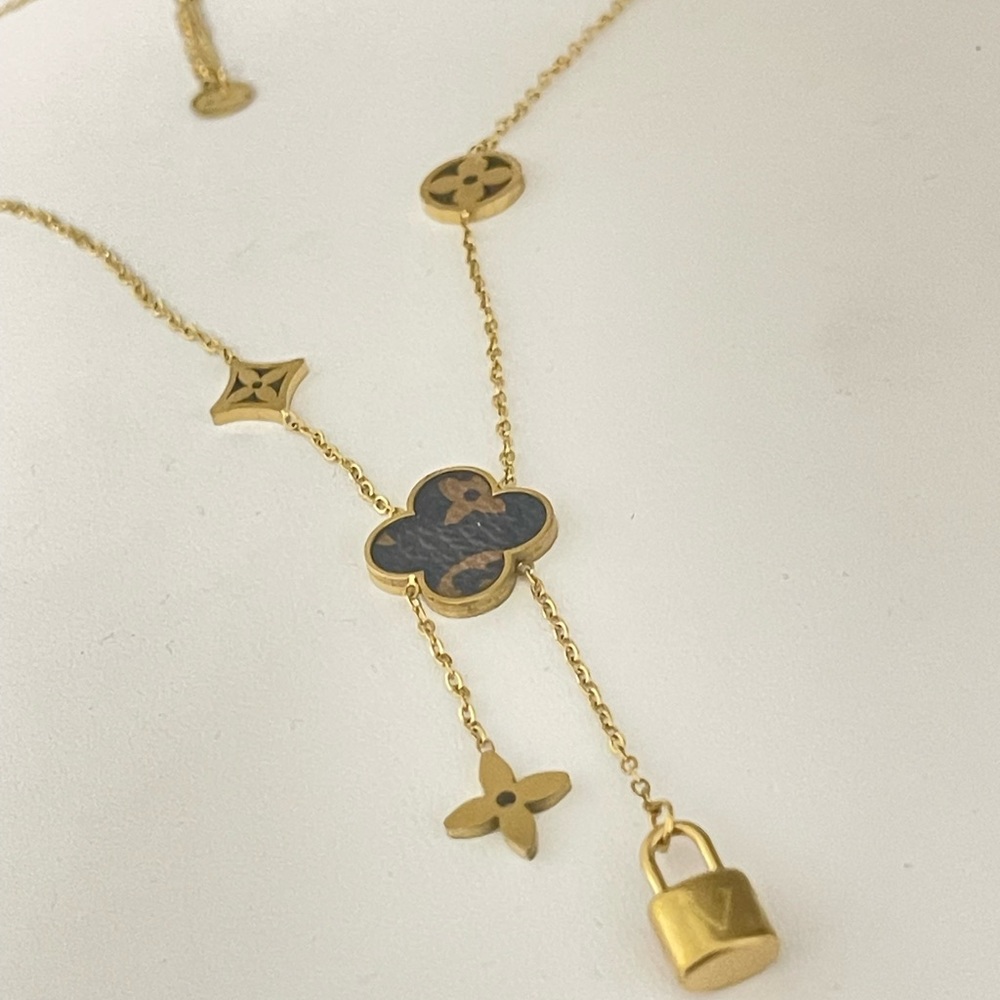 18k Gold Plated V Lock Necklace